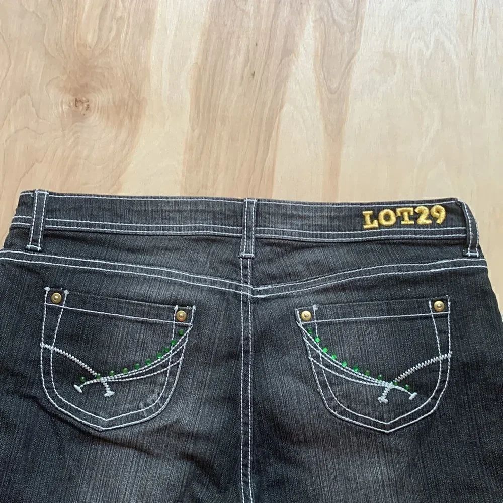 Lot29 Denim Capris  - Picture 4 of 8